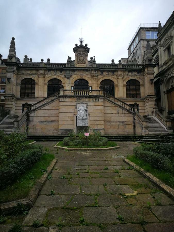 Hospedaje Menendez Pelayo Santander Luaran gambar
