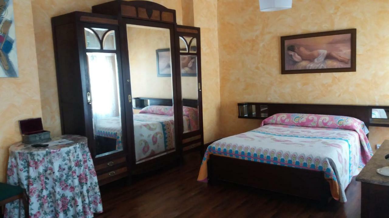 Hospedaje Menendez Pelayo Santander Luaran gambar